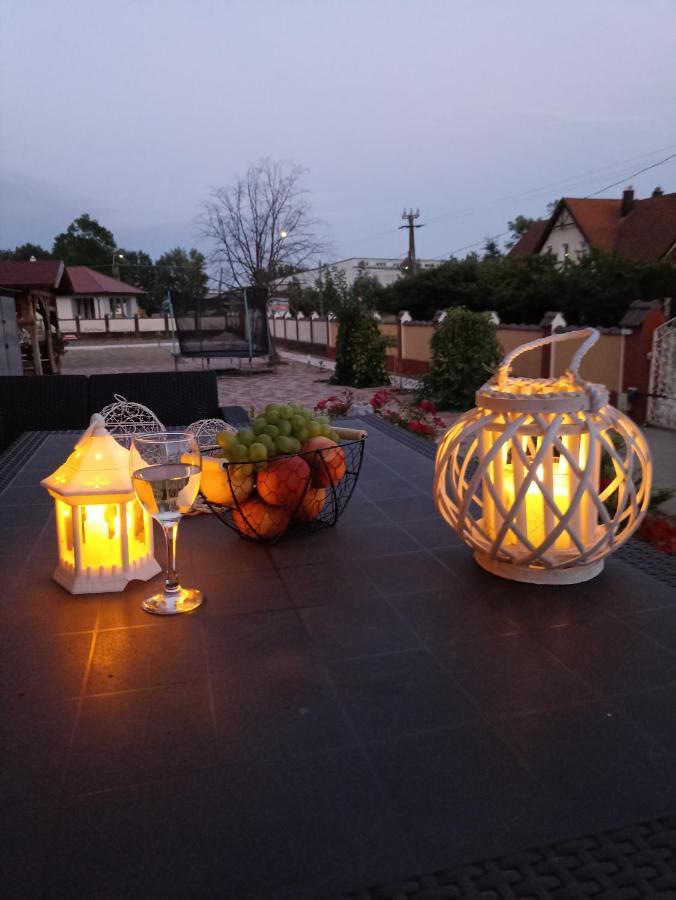 Mo Relax Vendeghaz Villa มูราฮาลอม ภายนอก รูปภาพ