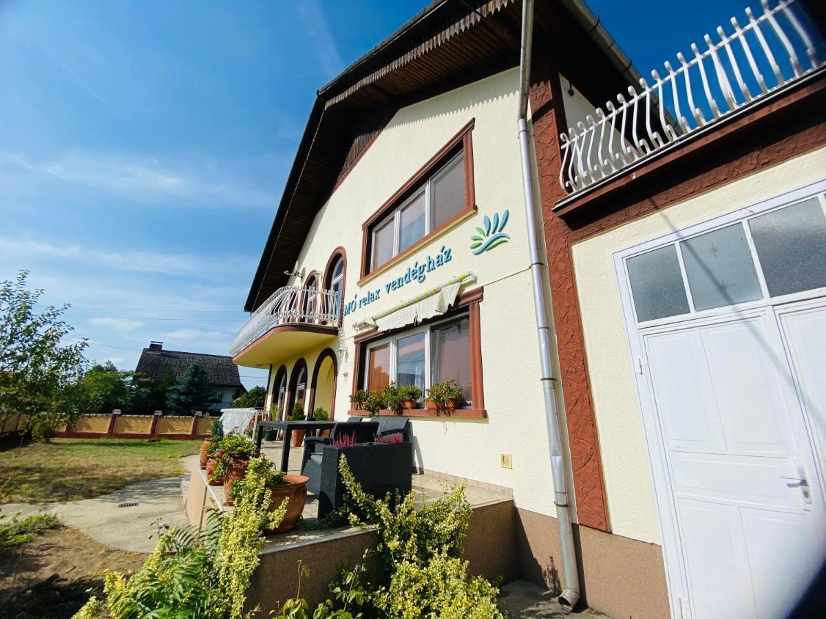 Mo Relax Vendeghaz Villa มูราฮาลอม ภายนอก รูปภาพ